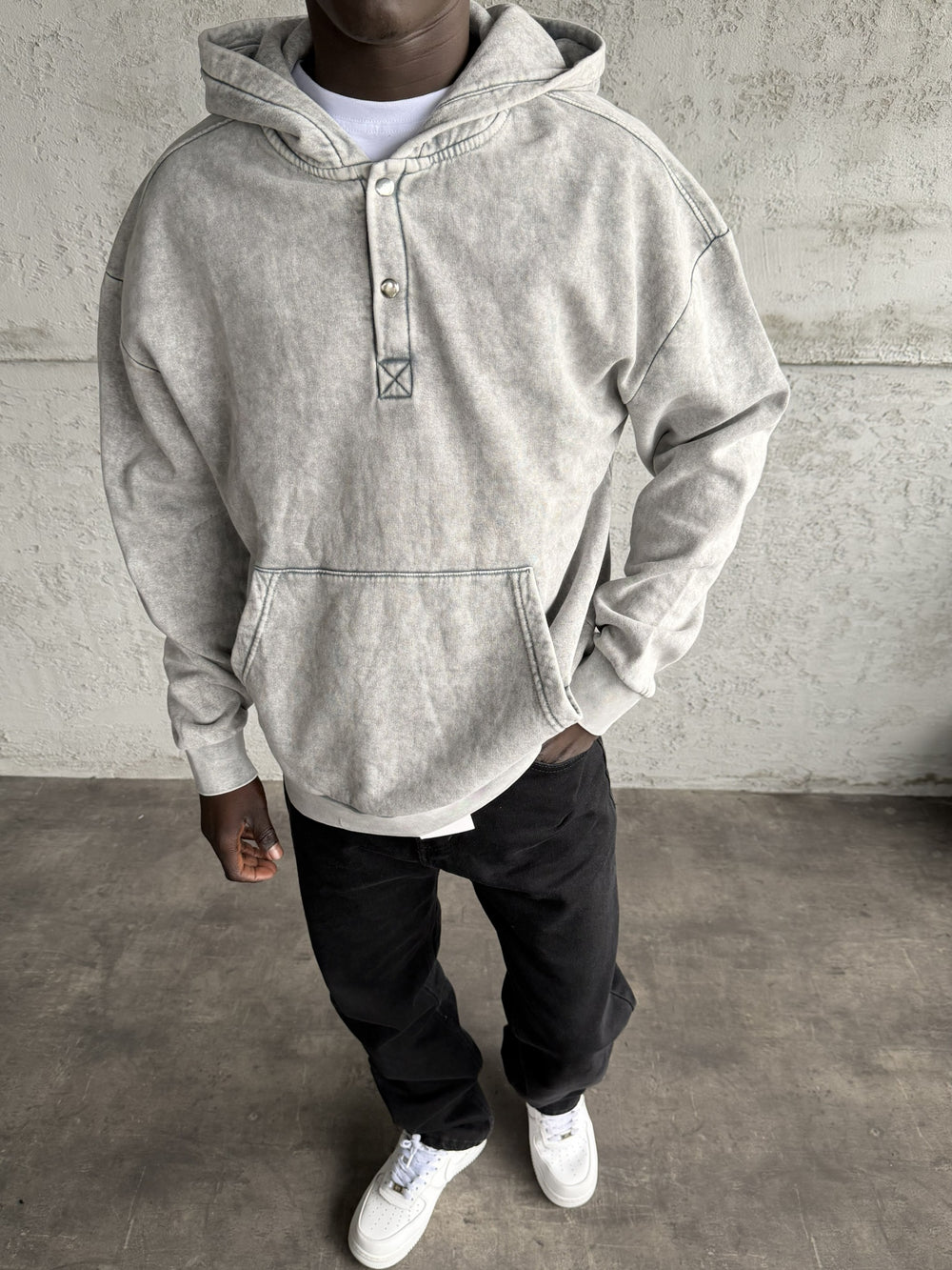 Açık Gri Yıkamalı Kapüşonlü Sweatshirt