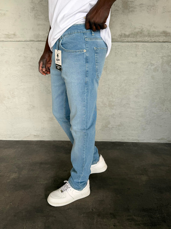 Açık Mavi Taşlamalı Likralı Regular Fit Jean