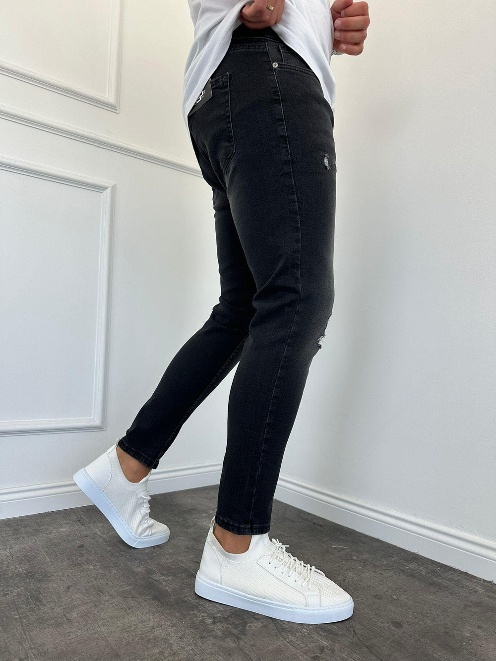 Antrasit Yırtık Detaylı Slimfit Jean