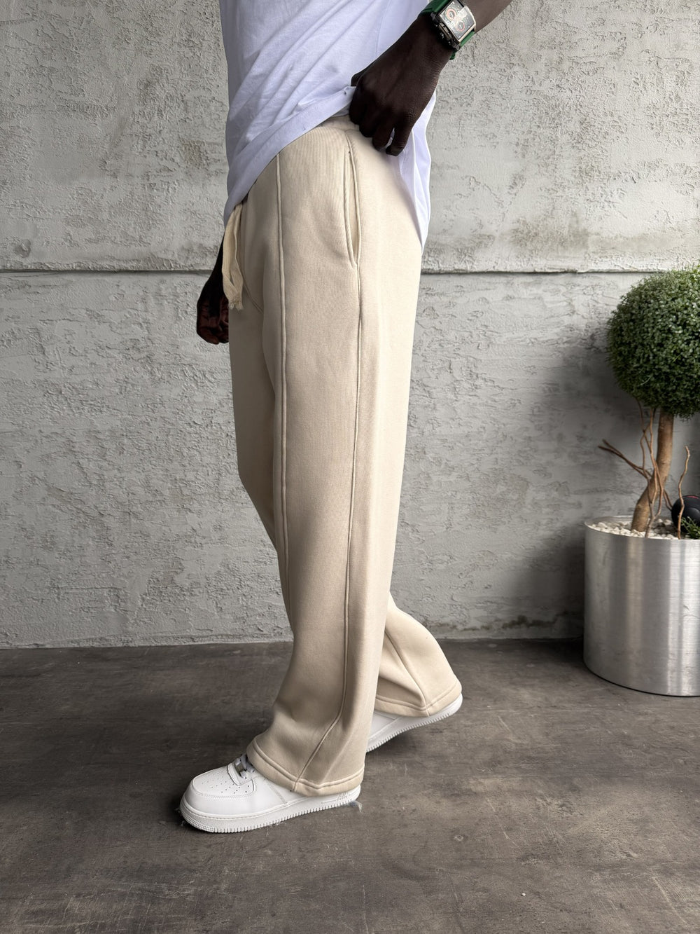 Bej Dikiş Detaylı Baggy Eşofman