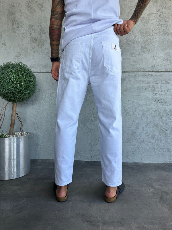 Beyaz Boyfriend Jean