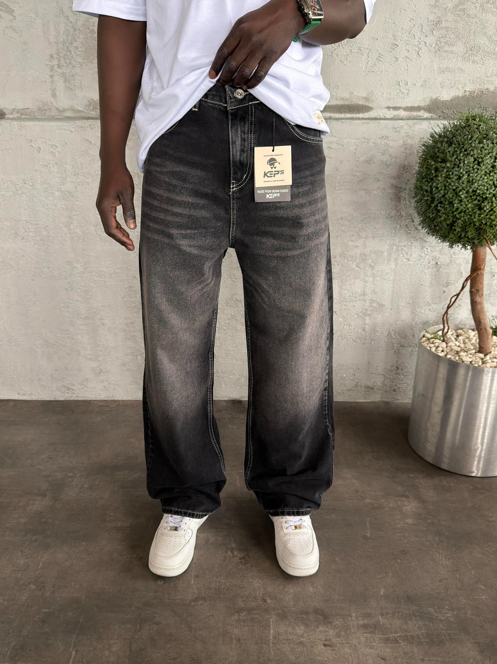 Beyaz Dikişli Füme Relax Baggy Jean