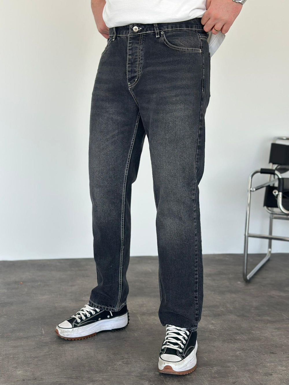 Beyaz Dikişli Füme Taşlamalı Baggy Jean