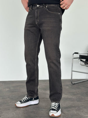 Beyaz Dikişli Kahve Yıkamalı Regular Fit Jean