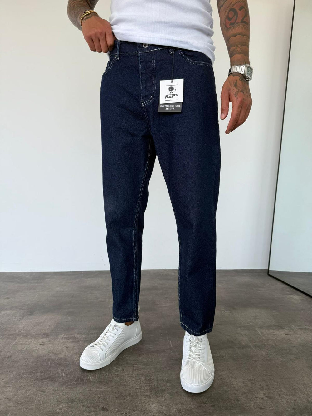 Beyaz Dikişli Koyu Lacivert Boyfriend Jean