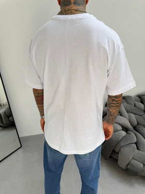 Beyaz Fırçalı Kumaş Oversize T-Shirt