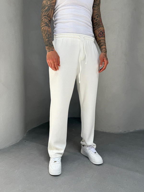 Beyaz İnce Fitilli Baggy Eşofman