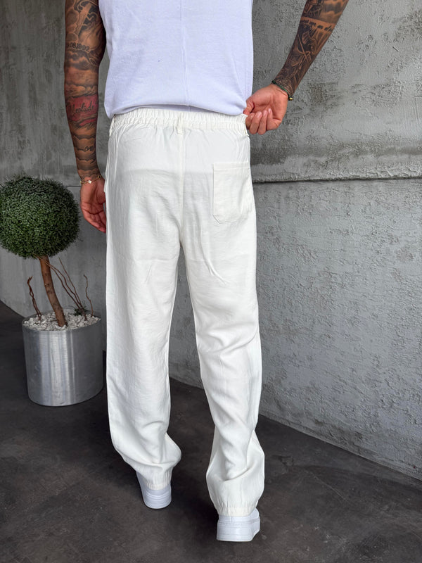 Beyaz Pileli Modal Kumaş Baggy Pantolon