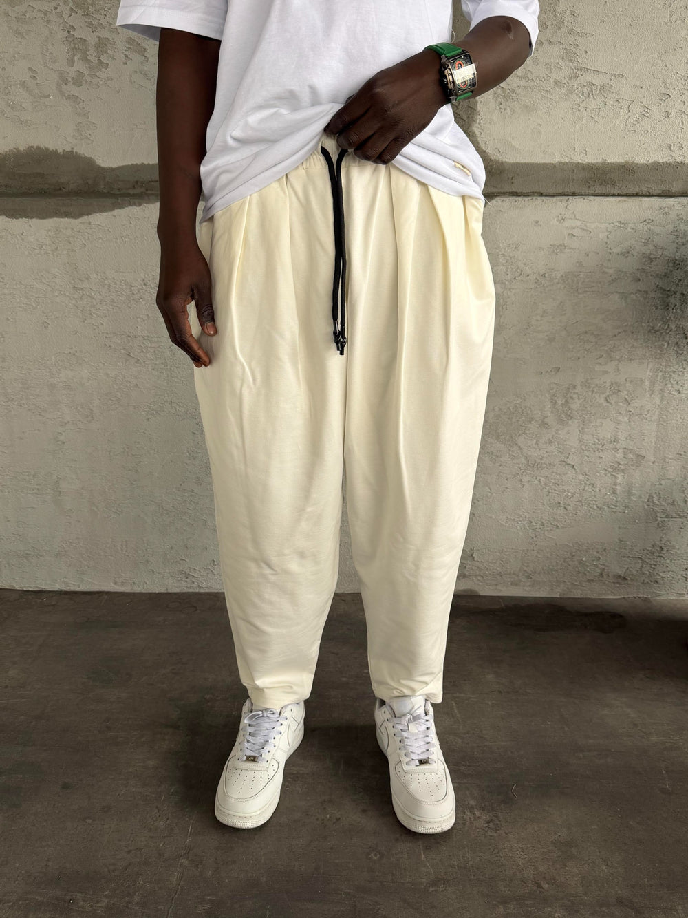 Beyaz Şalvar Eşofman