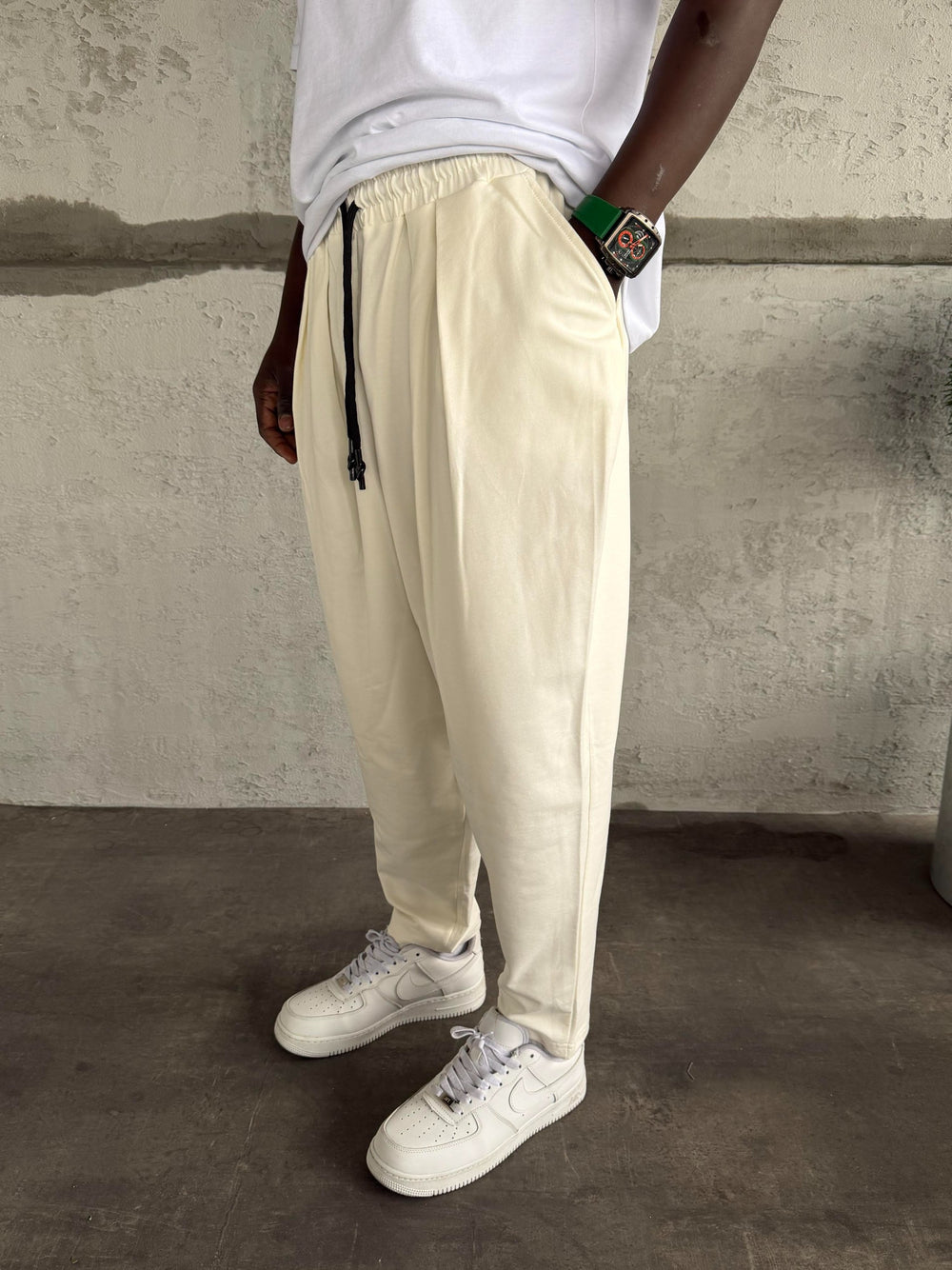 Beyaz Şalvar Eşofman