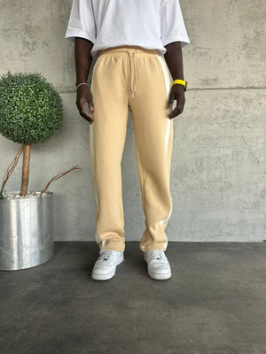 Beyaz Şeritli Bej Eşofman