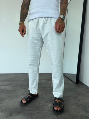 Beyaz Yatay Çizgili Baggy Eşofman