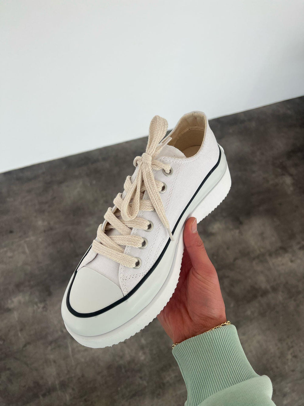 Beyaz Yüksek Taban Sneakers Ayakkabı