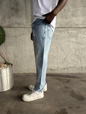 Buz Mavi Taşlamalı Boyfriend Jean