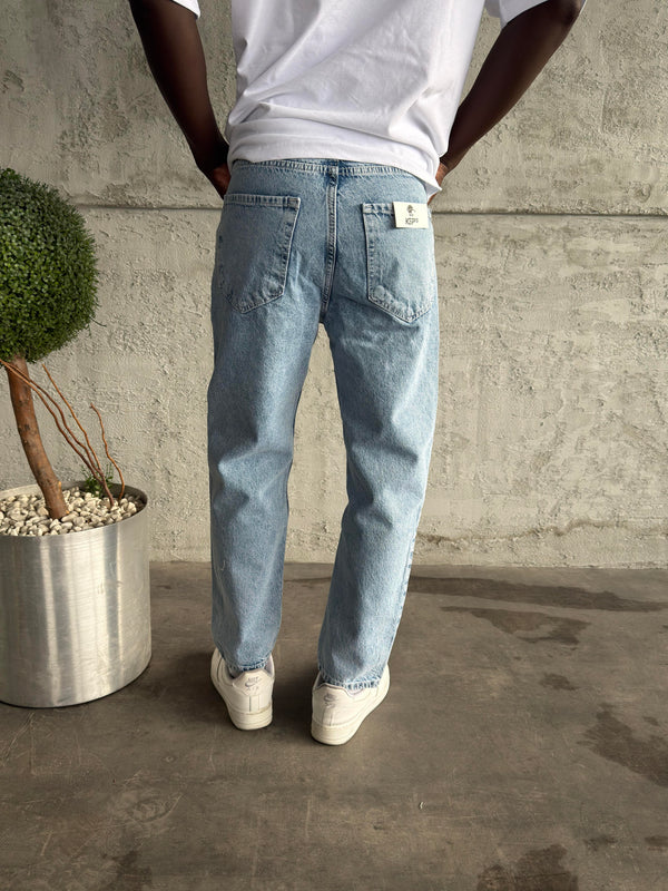 Buz Mavi Taşlamalı Boyfriend Jean