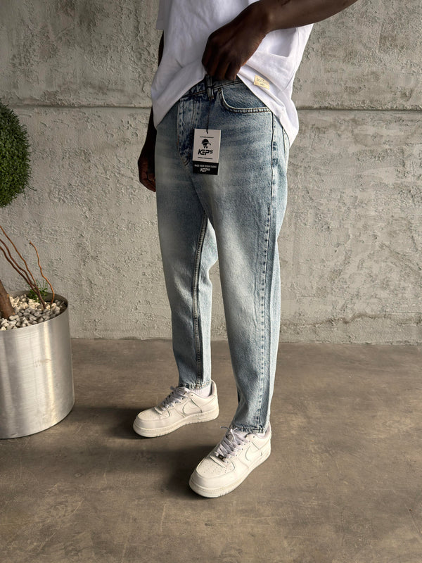 Buz Mavi Taşlamalı Boyfriend Jean