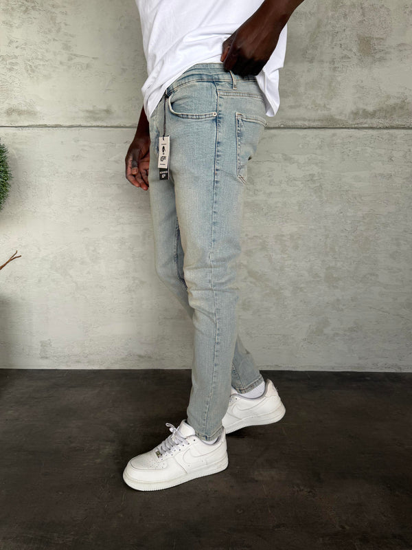 Buz Mavi Yıkamalı Slimfit Jean