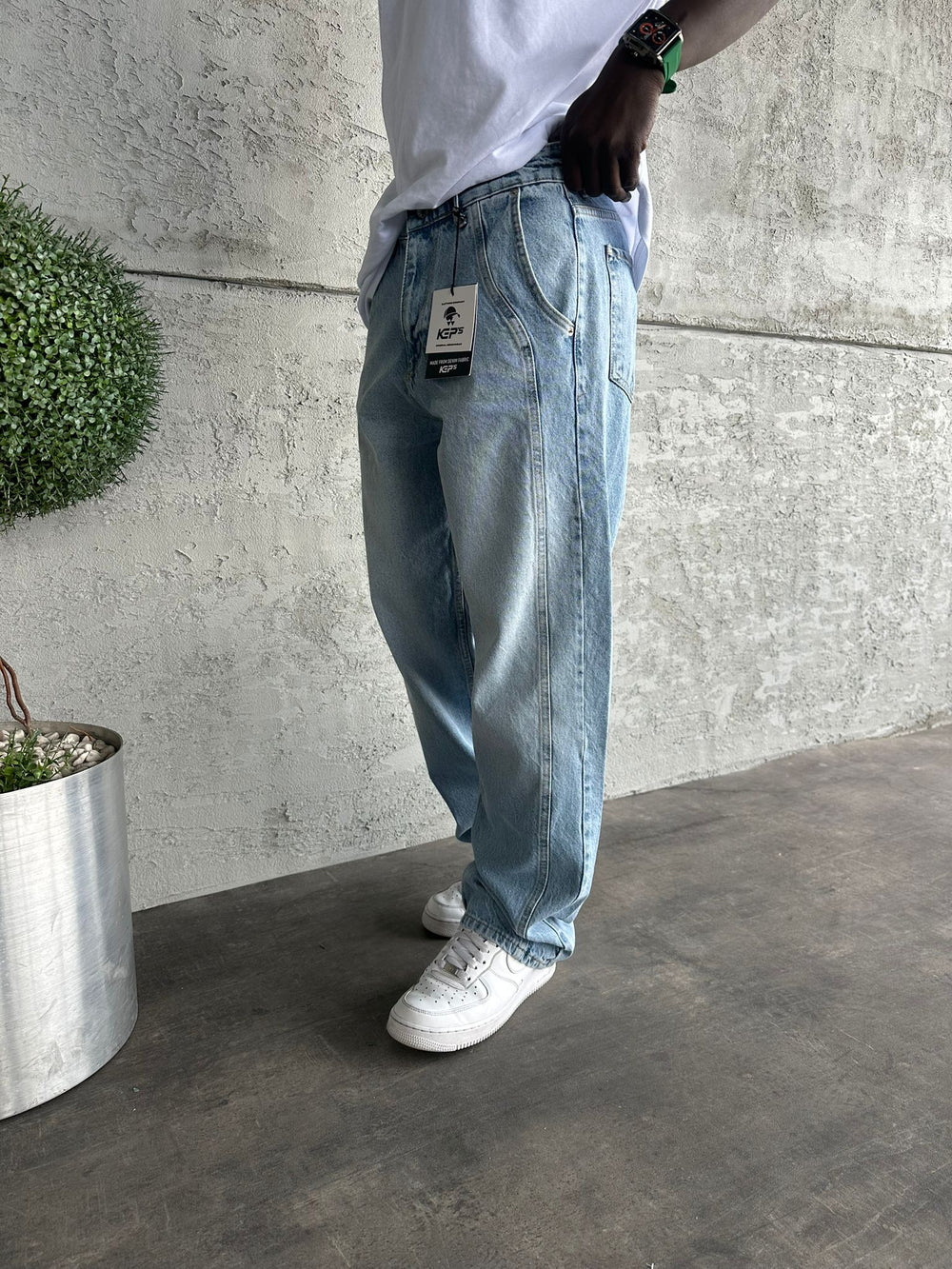 Dikiş Detaylı Buz Mavi Relax Baggy Jean