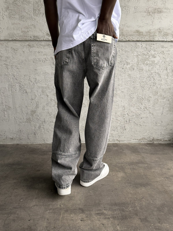 Dikiş Detaylı Gri Taşlamalı Relax Baggy Jean