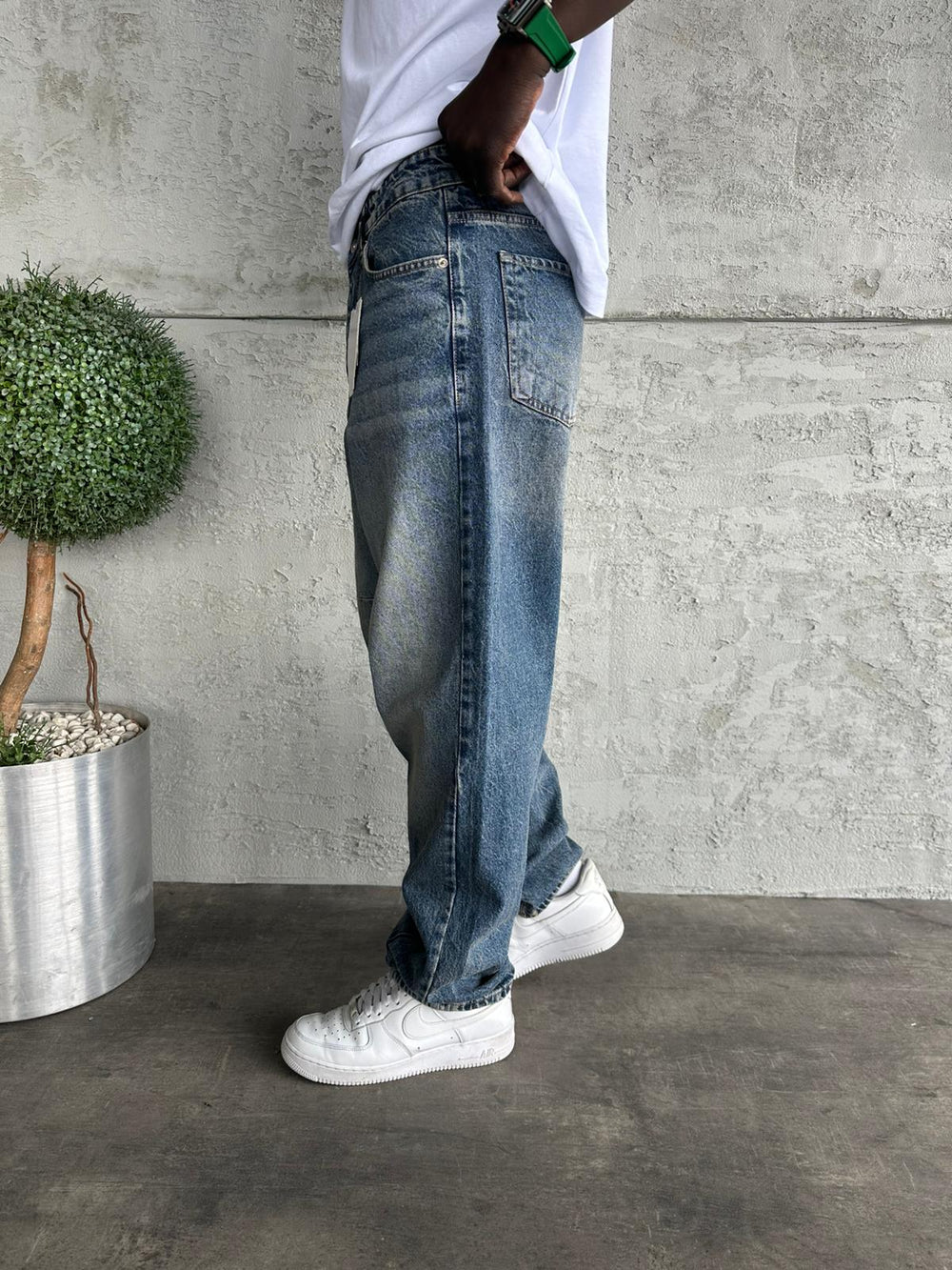 Dikiş Detaylı Lacivert Taşlamalı Relax Baggy Jean