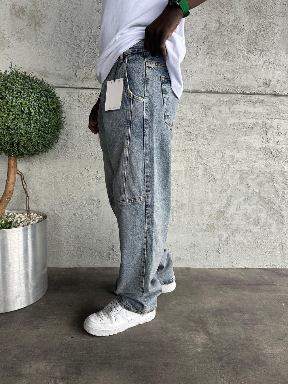 Dikiş Detaylı Mavi Yıkamalı Relax Baggy Jean