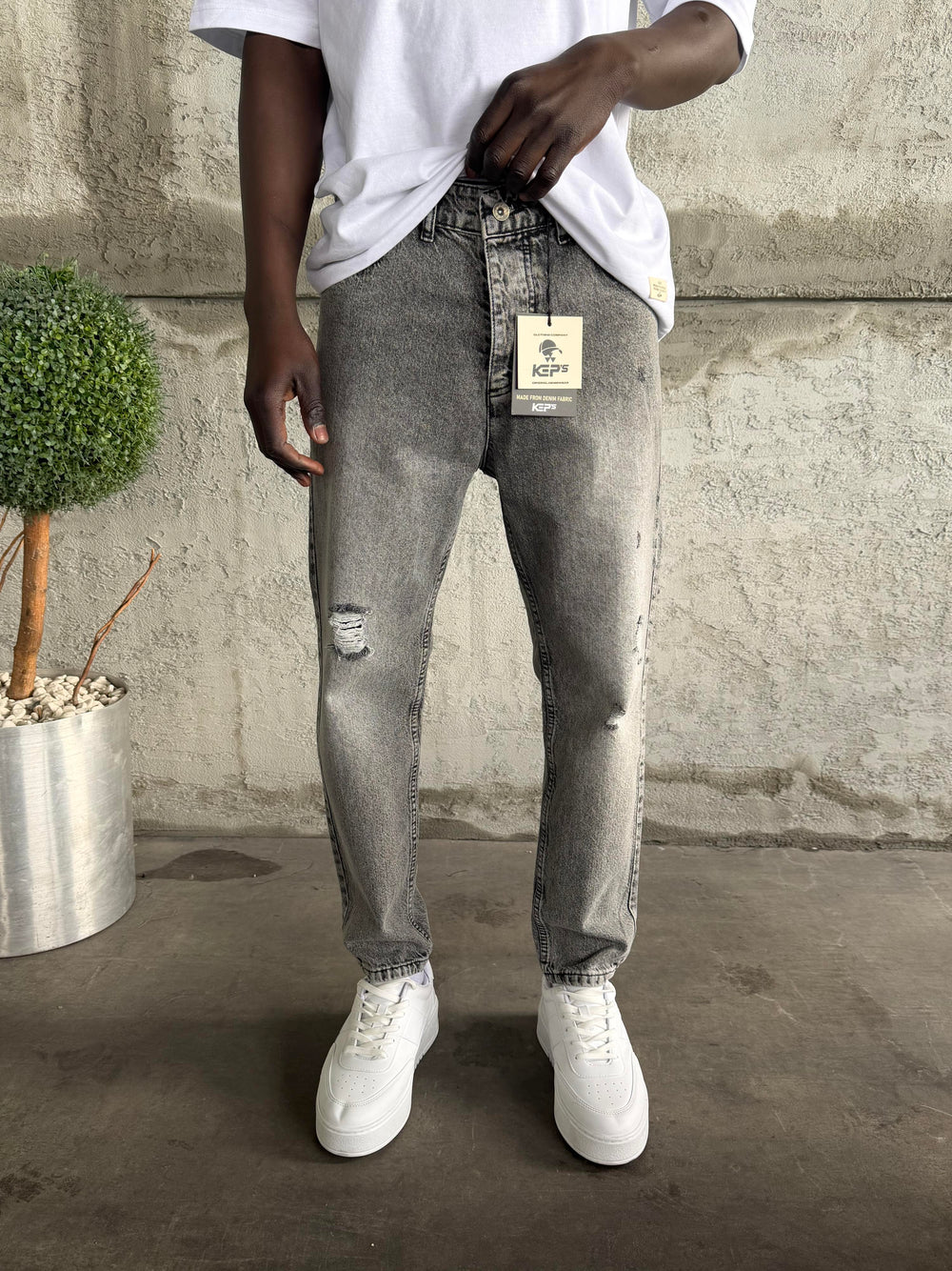 Füme Taşlamalı Yırtıklı Boyfriend Jean