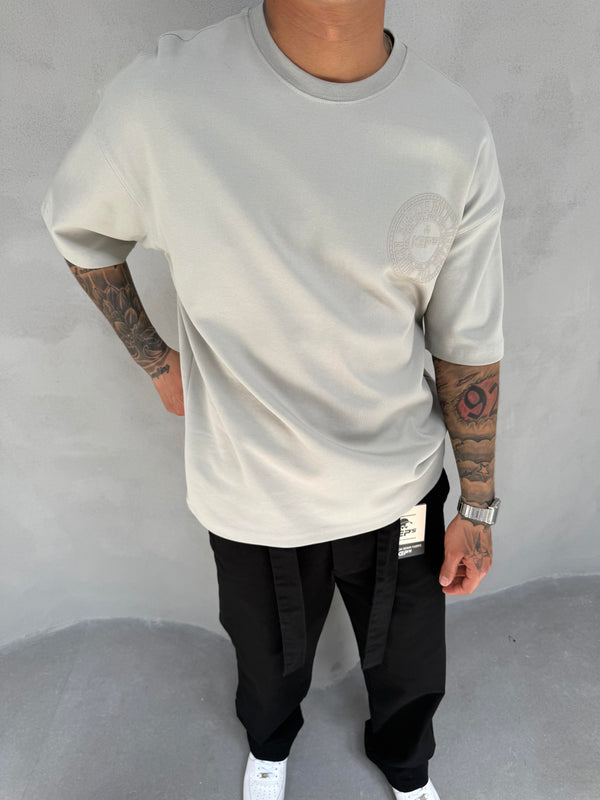 Gri Kabartma Baskılı Oversize T-Shirt