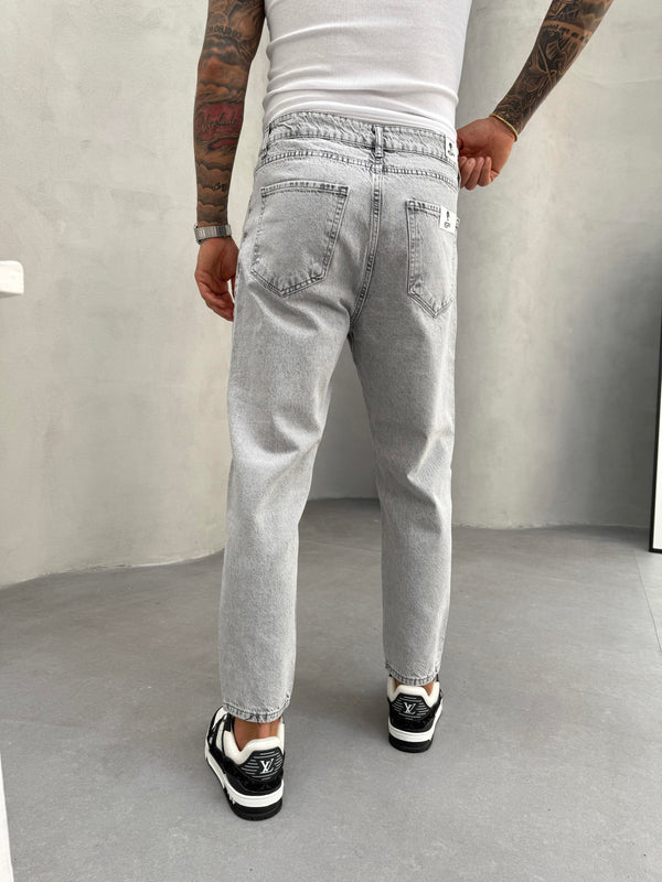 Gri Lazer Detaylı Boyfriend Jean