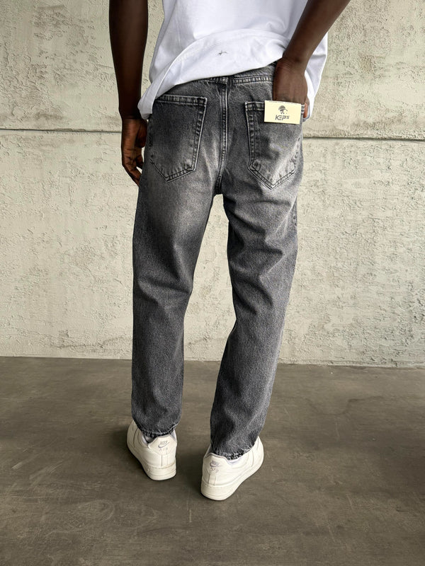 Gri Taşlamalı Boyfriend Jean