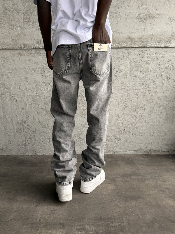 Gri Taşlamalı Yırtıklı Baggy Jean