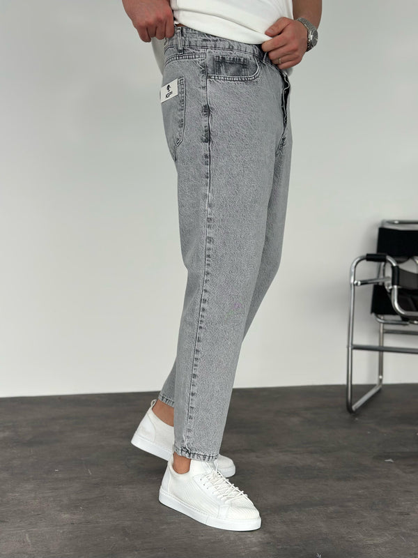 Gri Yıkamalı Boyfriend Jean