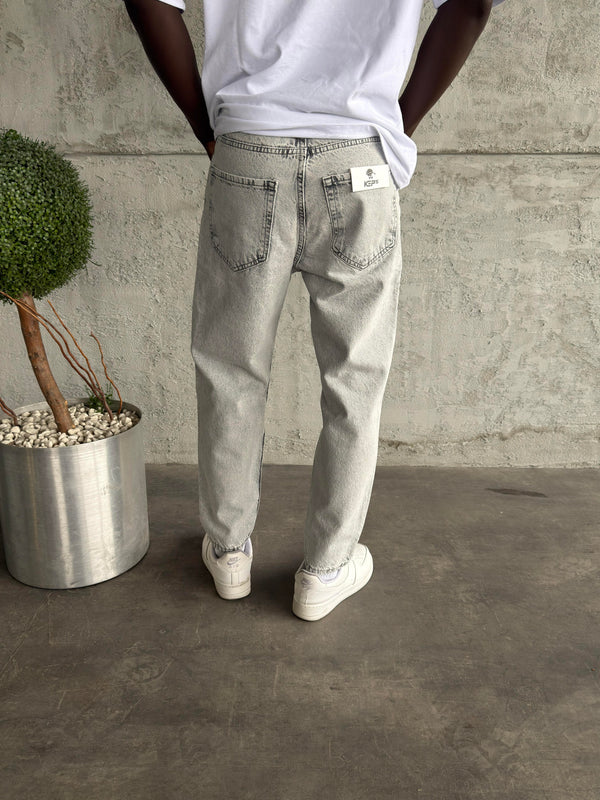 Gri Yıkamalı Boyfriend Jean