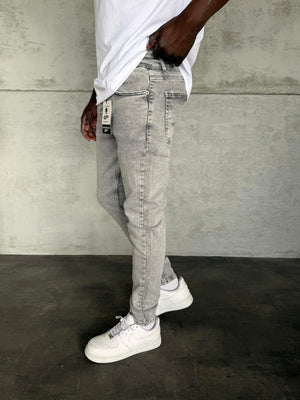 Gri Yıkamalı Slimfit Jean