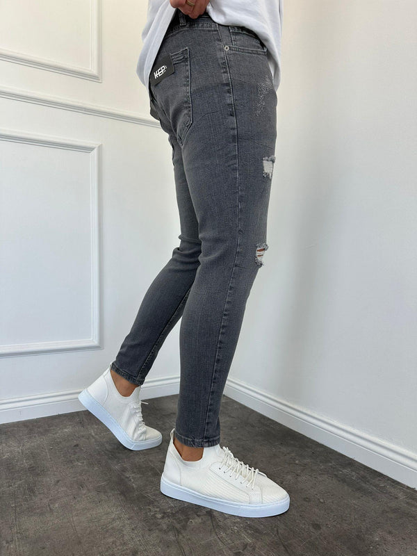 Gri Yırtık Detaylı Slimfit Jean