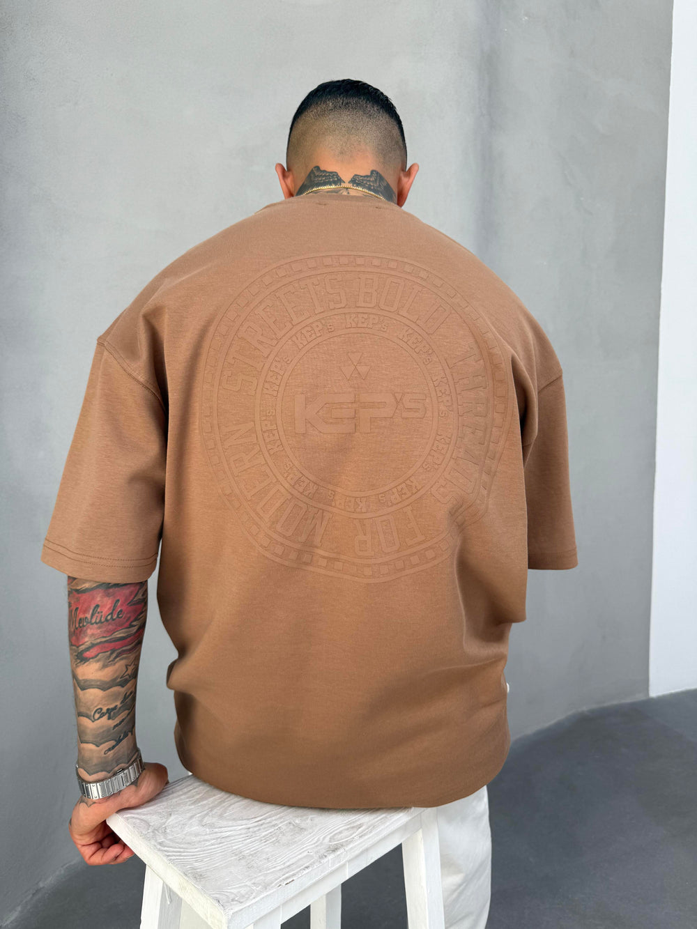 Kahve Kabartma Baskılı Oversize T-Shirt