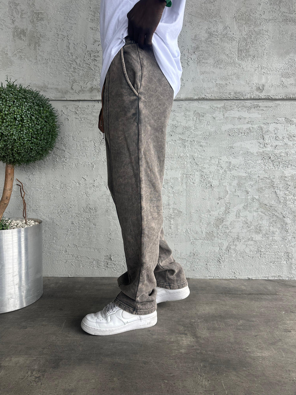 Kahve Yıkamalı Şeritli Baggy Eşofman