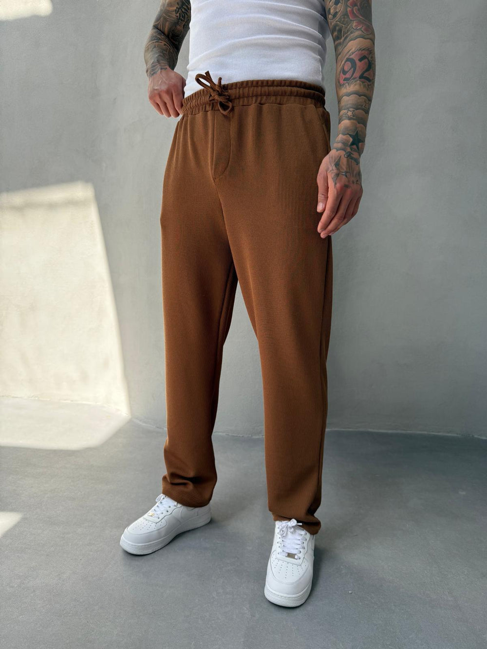 Kahverengi İnce Fitilli Baggy Eşofman