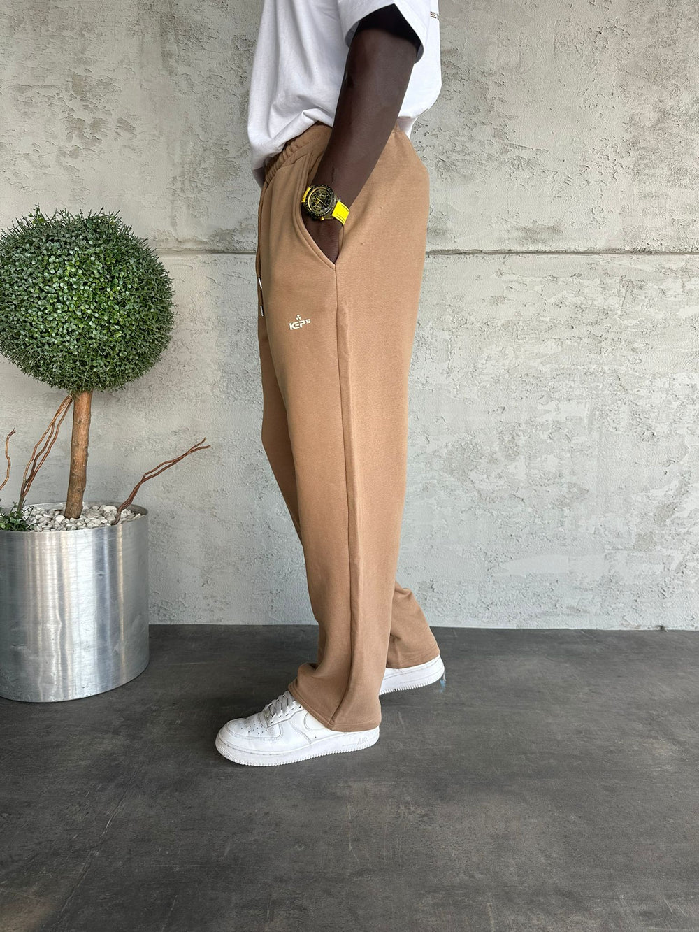 Kahverengi Yazı Detaylı Baggy Eşofman