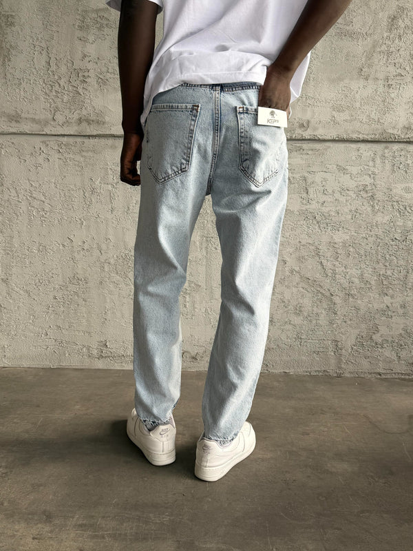 Kar Yıkama Diz Yırtık Boyfriend Jean