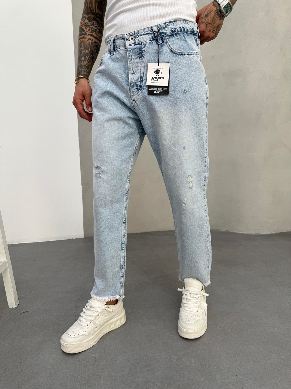 Kar Yıkama Yırtık Detaylı Paça Püskül Boyfriend Jean