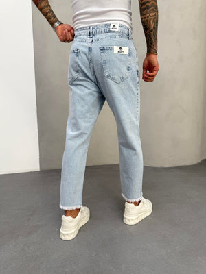 Kar Yıkama Yırtık Detaylı Paça Püskül Boyfriend Jean