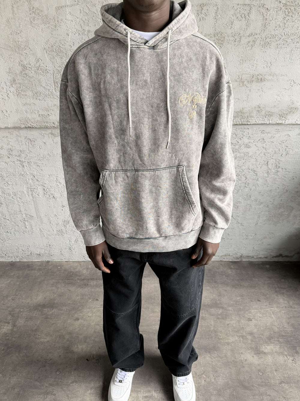 Koyu Gri Yıkamalı Kapüşonlü Nakış Detaylı Sweatshirt