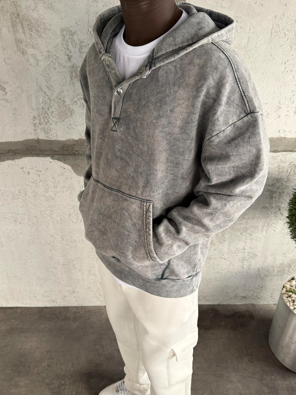 Koyu Gri Yıkamalı Kapüşonlü Sweatshirt