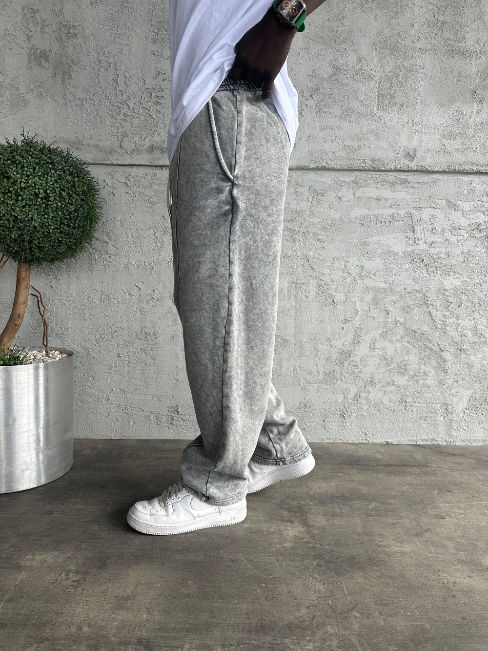 Koyu Gri Yıkamalı Şeritli Baggy Eşofman