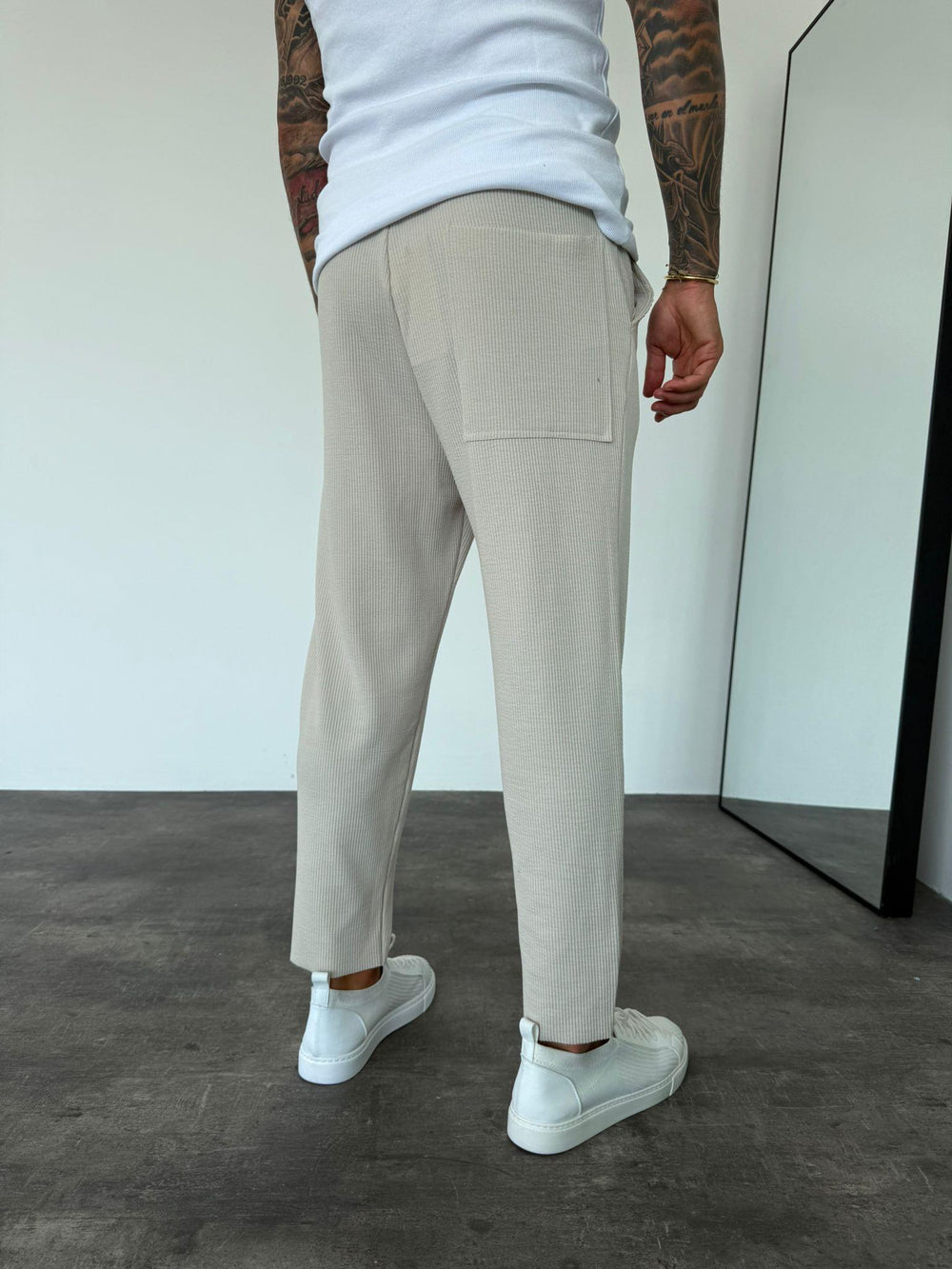 Krem Asimetrik Paça Boyfriend Pantolon