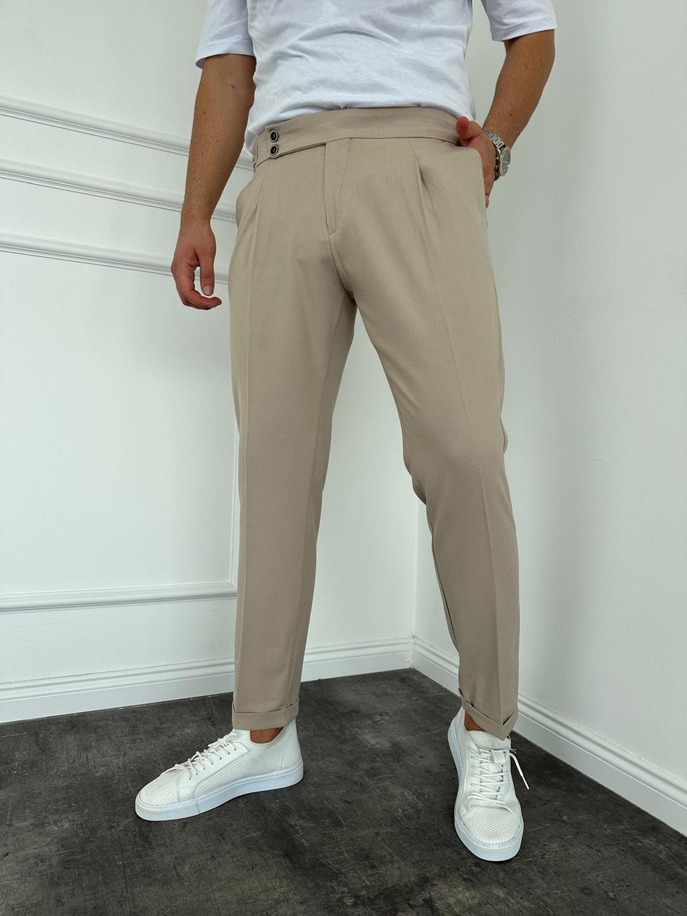 Krem Pileli Düğme Detaylı Pantolon