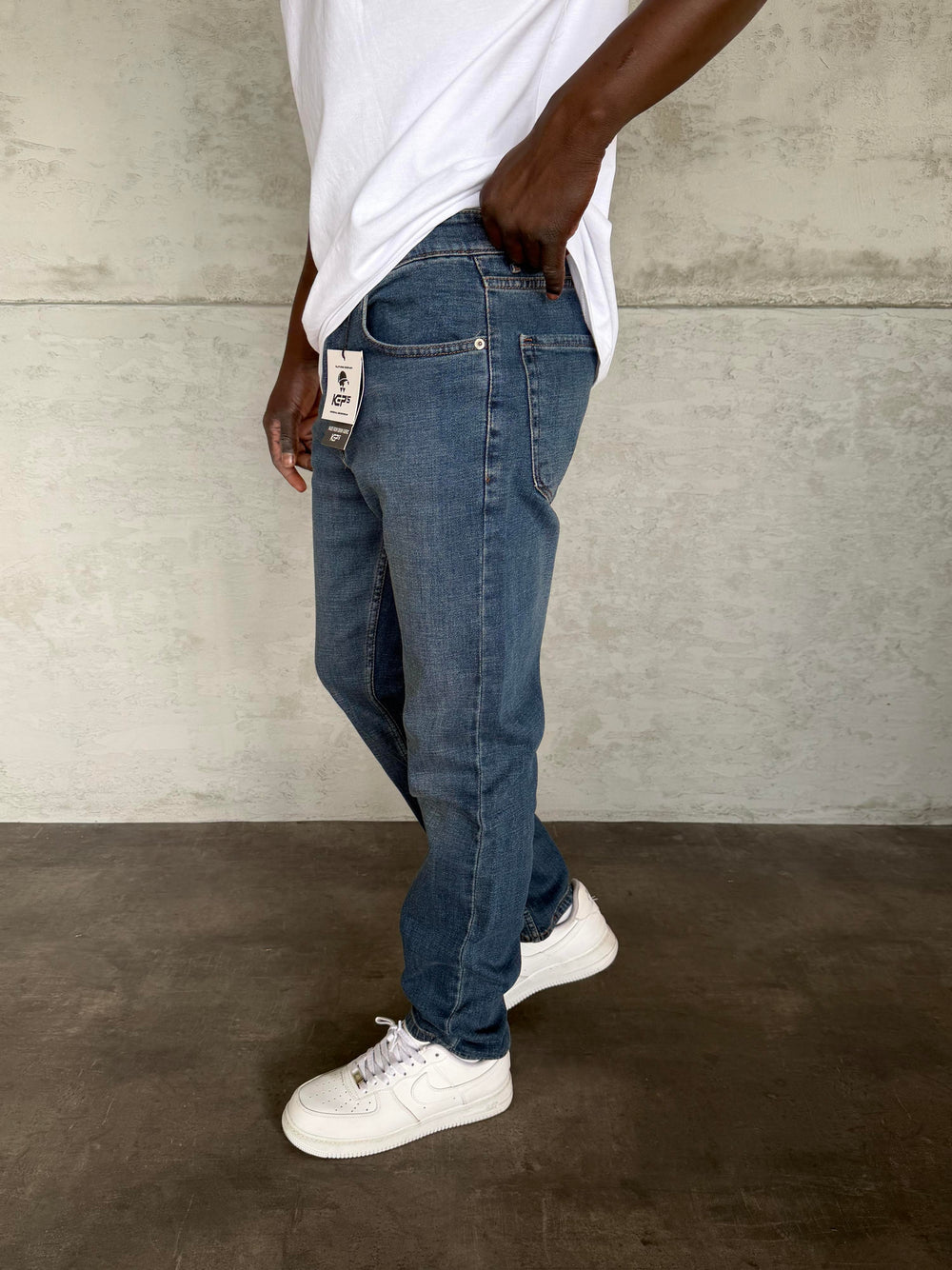 Lacivert Taşlamalı Likralı Regular Fit Jean