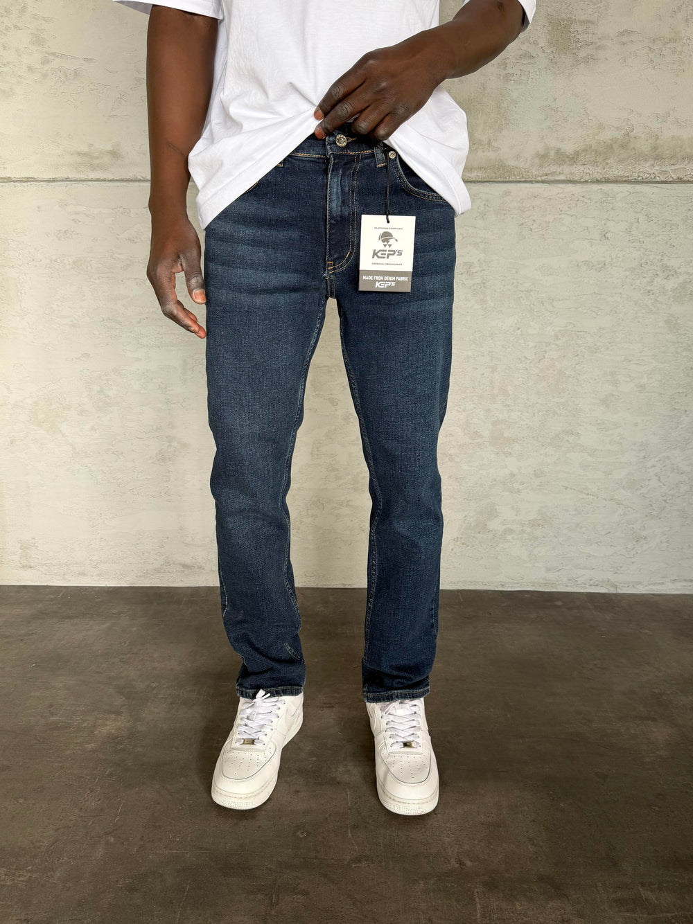 Lacivert Taşlamalı Likralı Regular Fit Jean