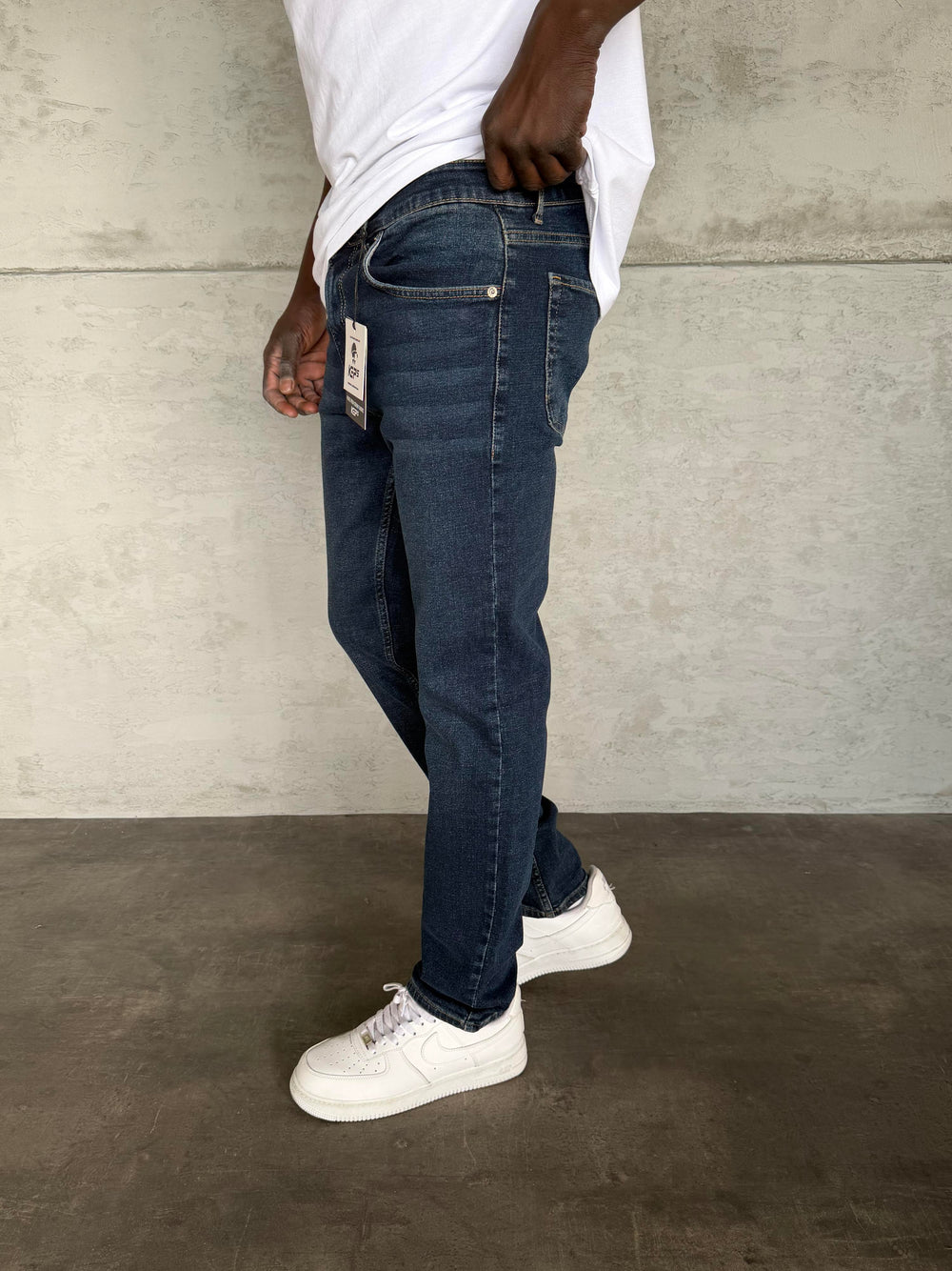 Lacivert Taşlamalı Likralı Regular Fit Jean
