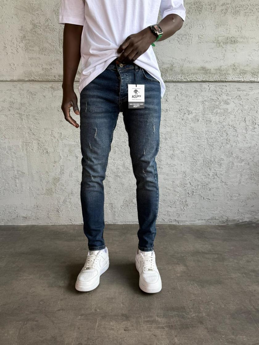 Lacivert Yıkamalı Yırtık Detaylı Slimfit Jean
